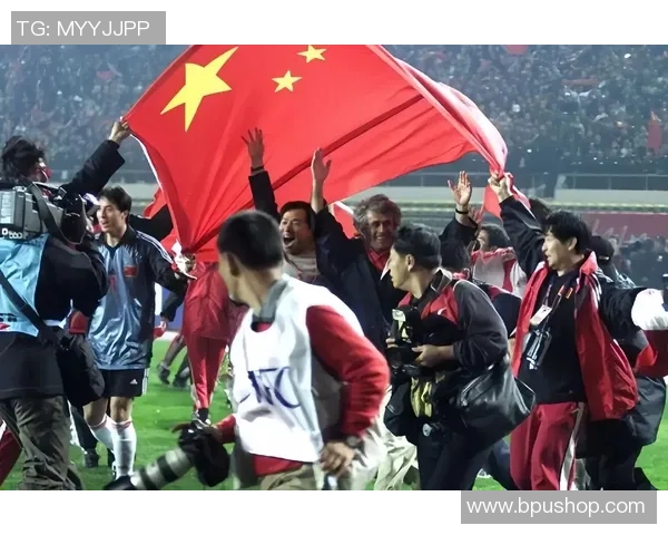 中国足球明星助力进军世界杯八强展现实力与希望 中国足球明星助力进军世界杯八强展现实力与希望