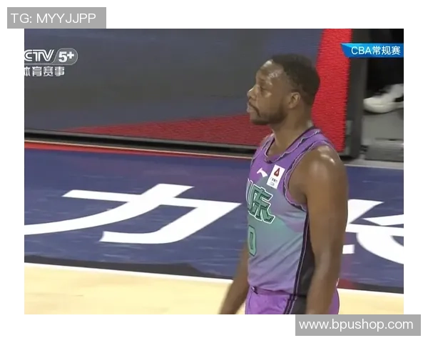 杭州篮球队强势领跑大师赛积分榜积累60分展现冠军实力 杭州篮球队强势领跑大师赛积分榜积累60分展现冠军实力