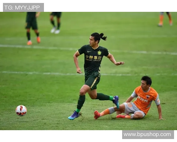 深圳足球队荣登足球配合排行榜第五名展现团队实力与默契